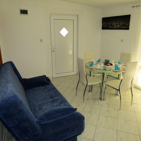 Apartments Kokor Водице Екстериор снимка